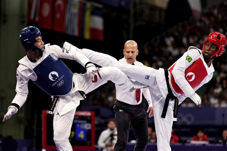 Caroline Santos e Henrique Marques são eliminados sem repescagem no taekwondo em Paris-2024