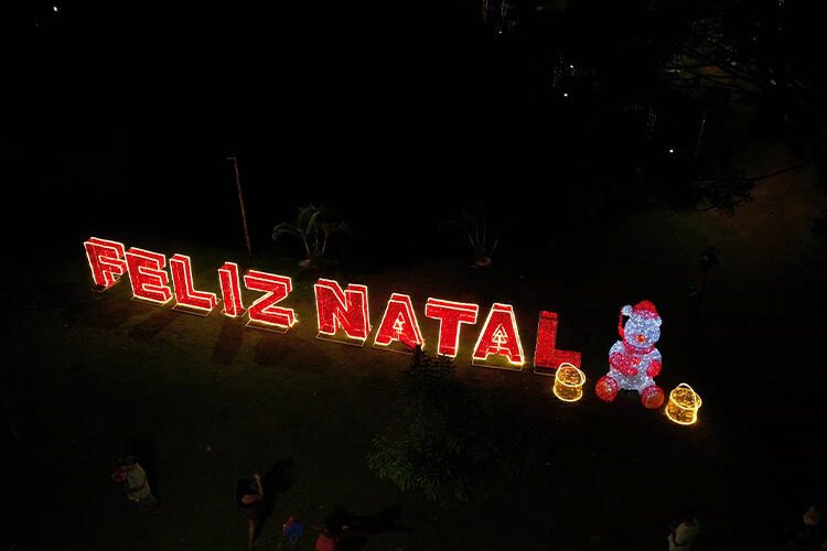 Magia do Natal invade Sete Lagoas: cidade se ilumina com decoração especial